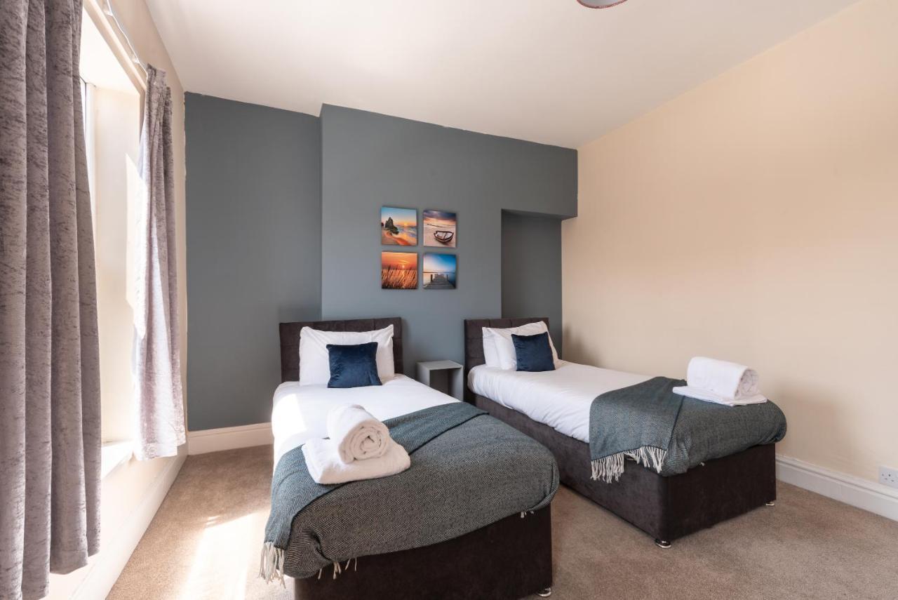 3 Bedroom-5 Beds Newland Ave King'S Palace Leisure-Contractor-Heart Of Hull Amenities キングストン・アポン・ハル エクステリア 写真